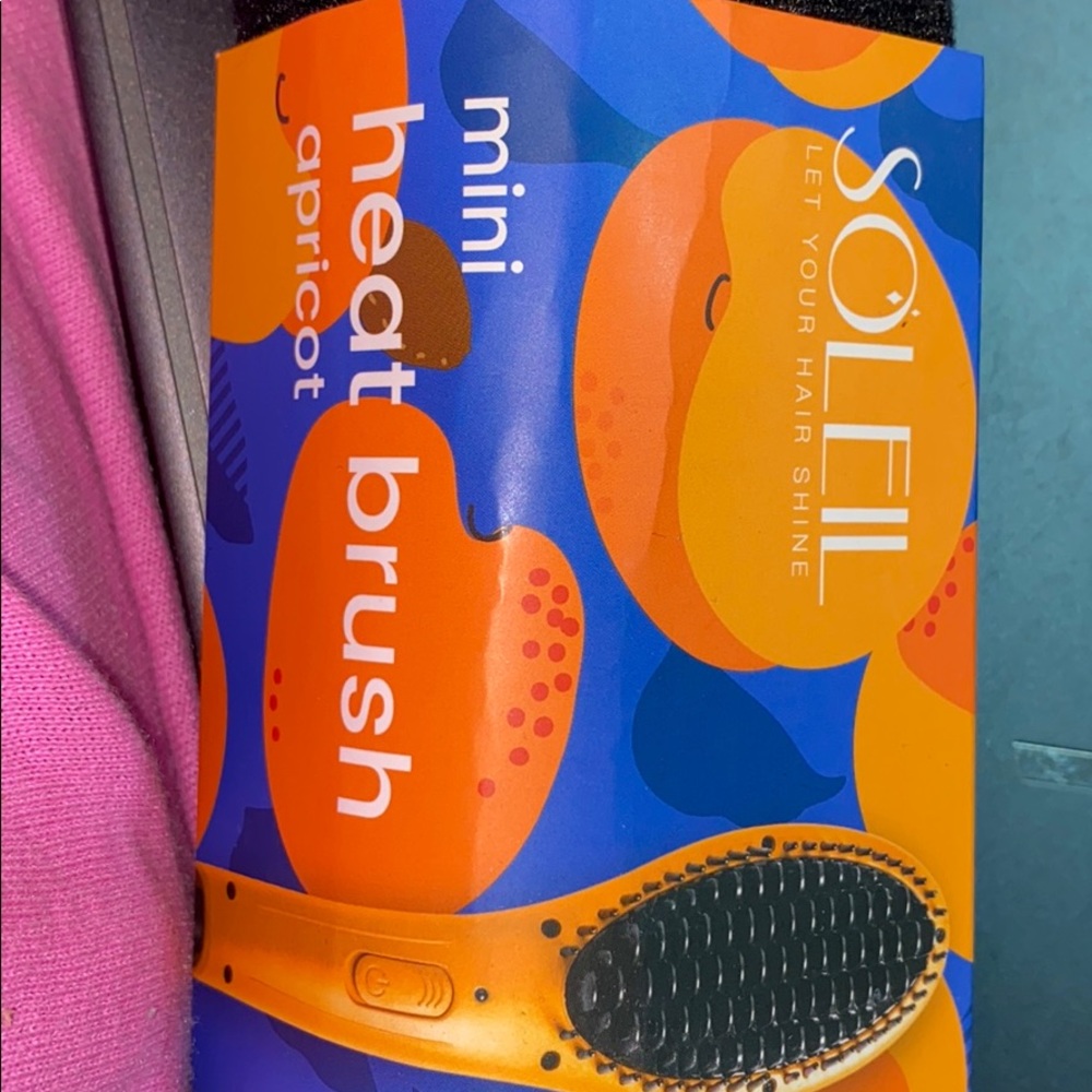 Soleil Mini Heat Brush NWT